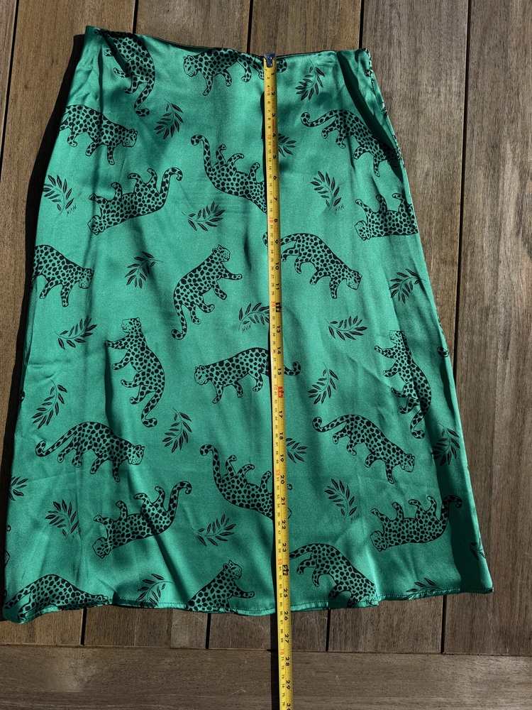 HVN Wiona Silk Skirt w/Tags Size 4 - Picture 3 of 4